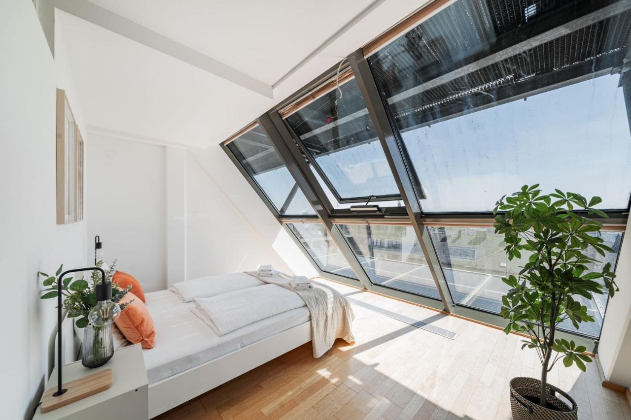 Apartments Next To Schoenbrunn - Free Parking !!! Viena Exterior foto