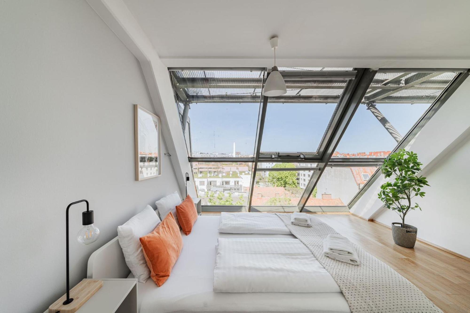 Apartments Next To Schoenbrunn - Free Parking !!! Viena Exterior foto